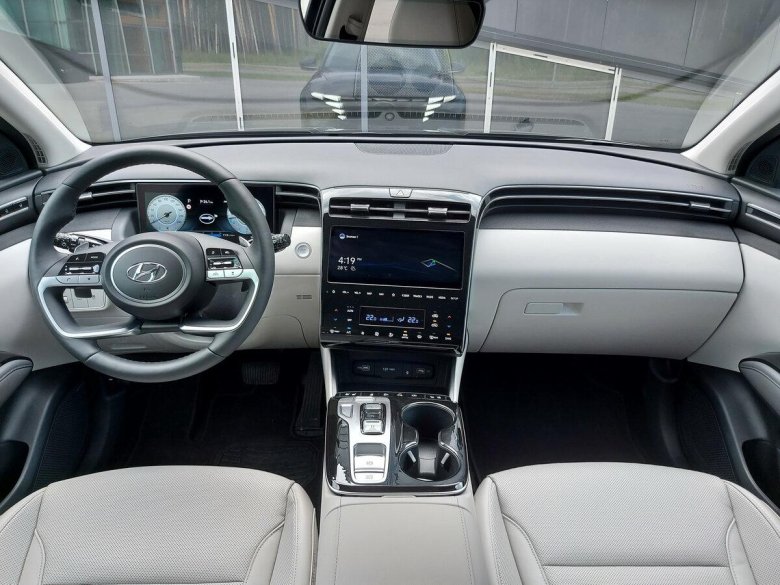 Hyundai tucson 2022 interior