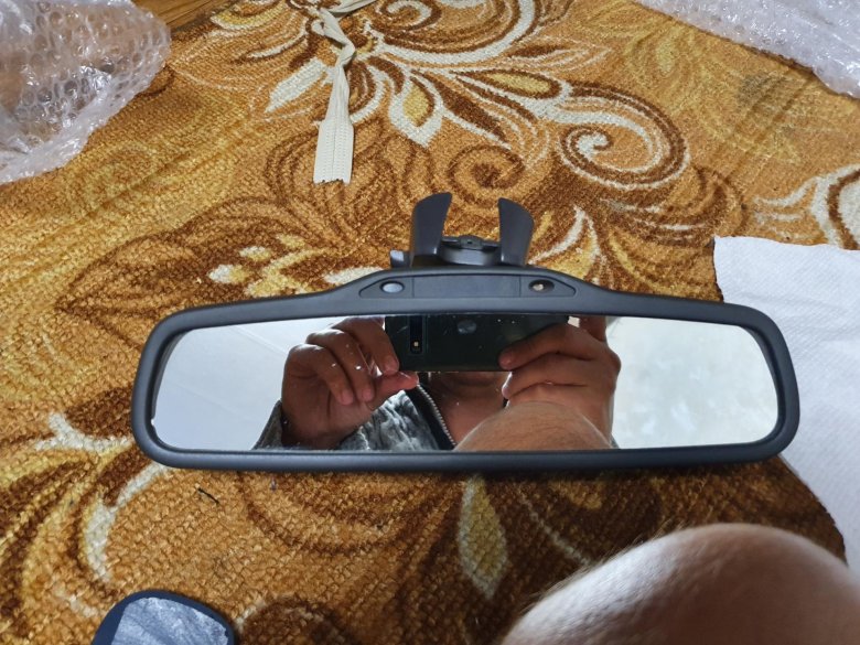 Зеркало с автозатемнением инфинити