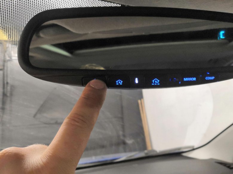 Зеркало заднего вида с автозатемнением солярис 2