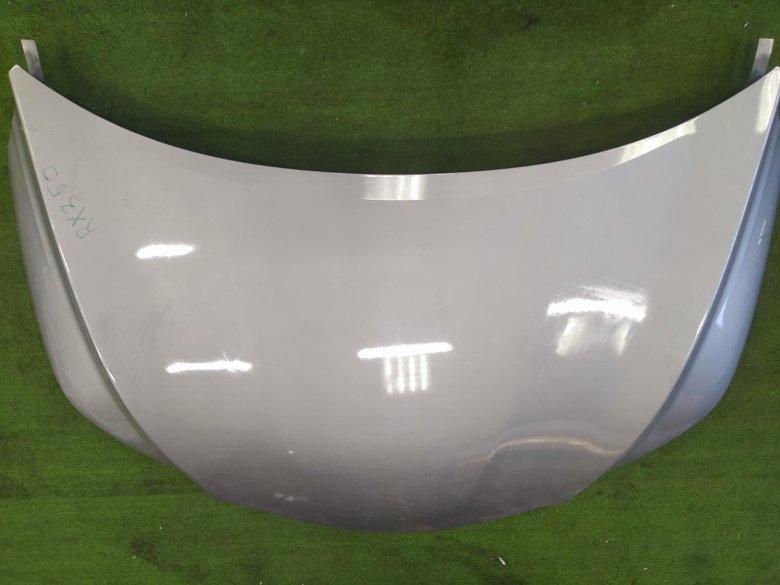 Капот автомобиля