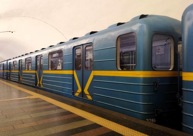 Вагоны киевского метро