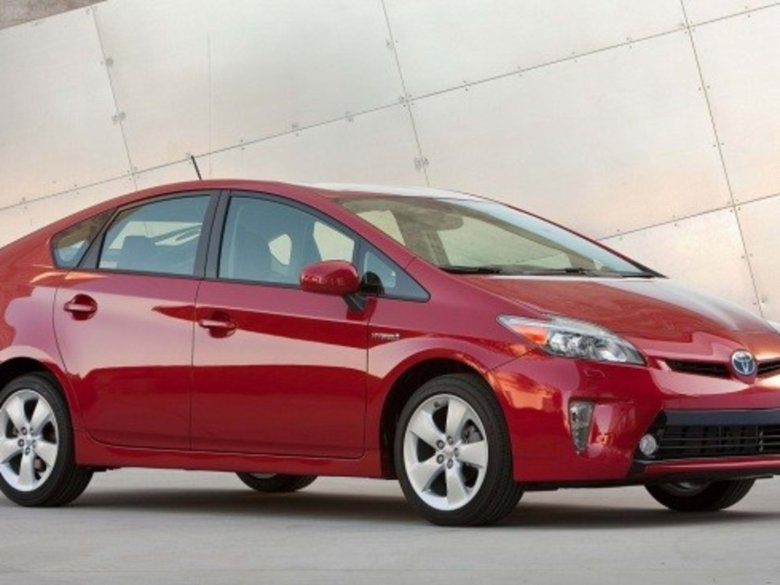 Toyota prius 2012