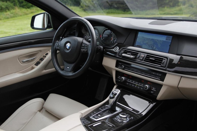 Bmw 5 2016 салон