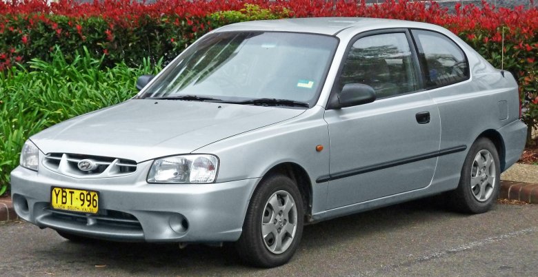 Hyundai accent 2000