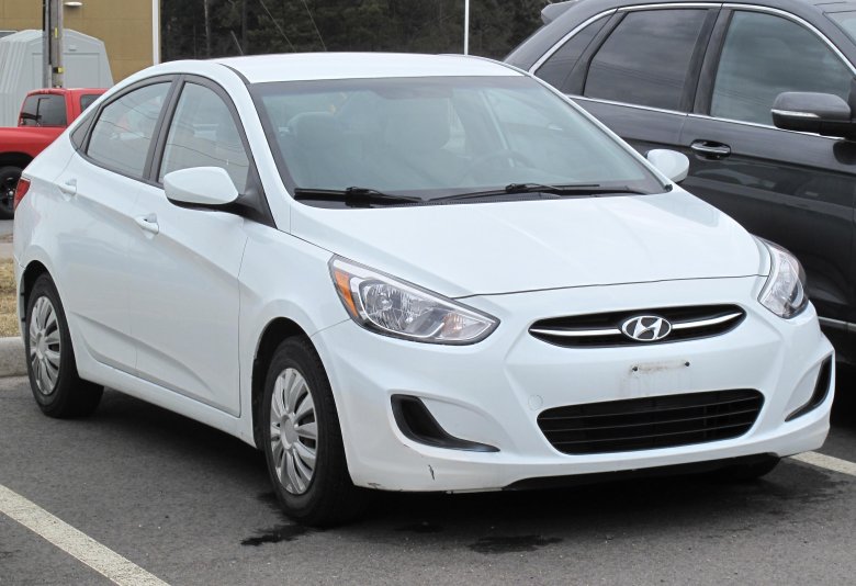 Hyundai accent 2013