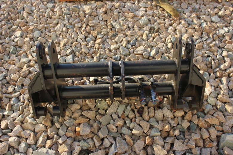 Каретка быстросъема погрузчика zl-30 без пальцев