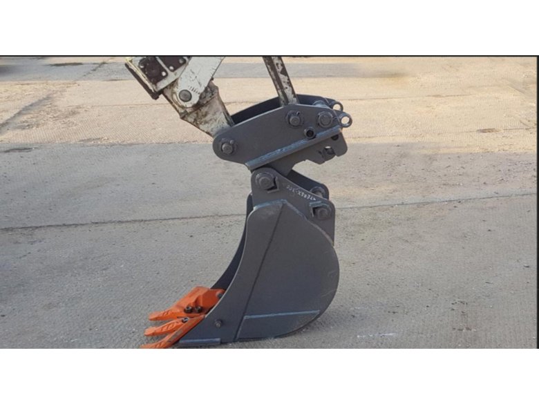 Быстросъем для экскаватора