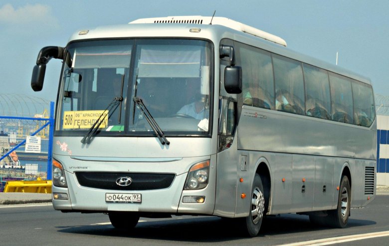 Хендай юниверс автобус