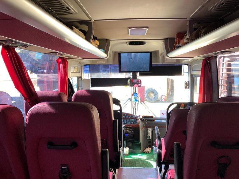 Hyundai universe 47св