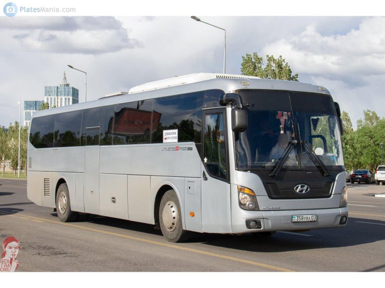 Hyundai universe space luxury (43)