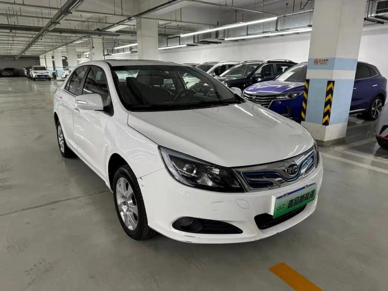 Автомобили byd