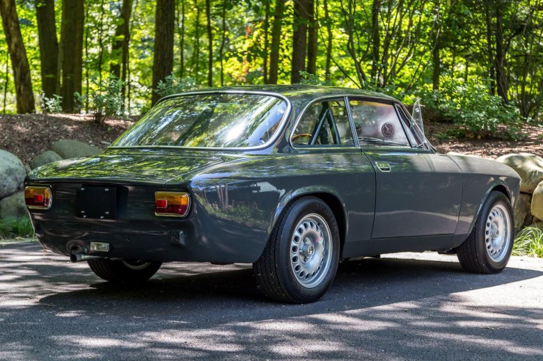 Alfa romeo giulia sprint gt