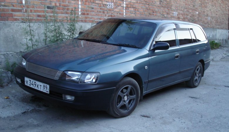 Toyota caldina et196