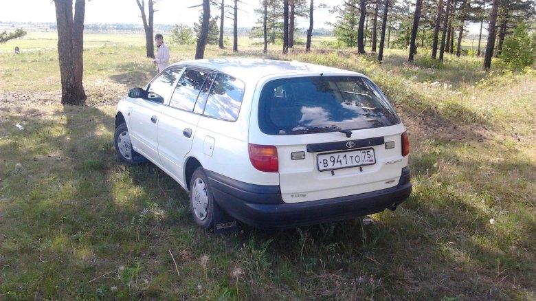 Тойота калдина универсал 1997 года