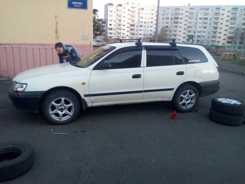 Тойота калдина 1996