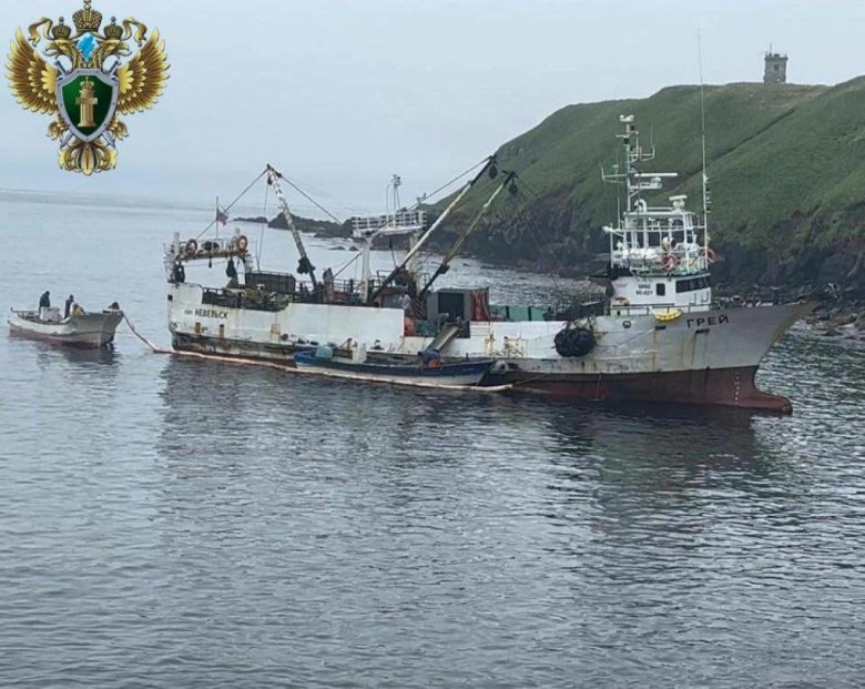 Малый рыболовный сейнер-траулер (мрс-150)