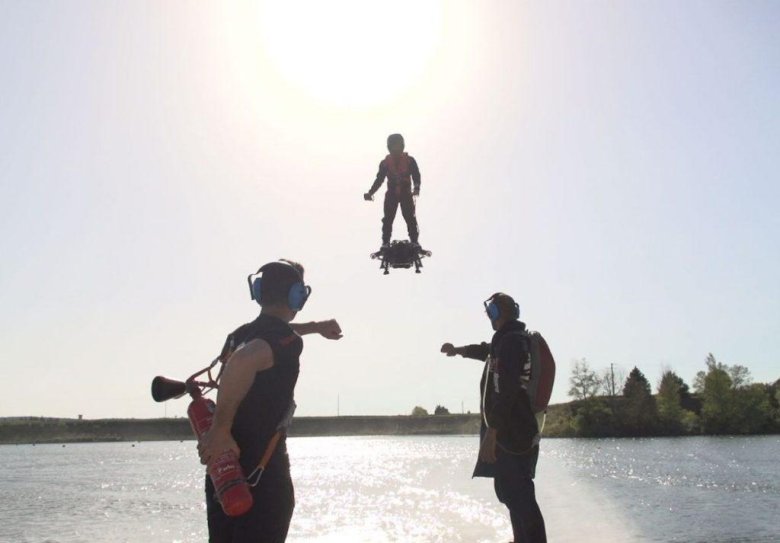 Полет на флайборде