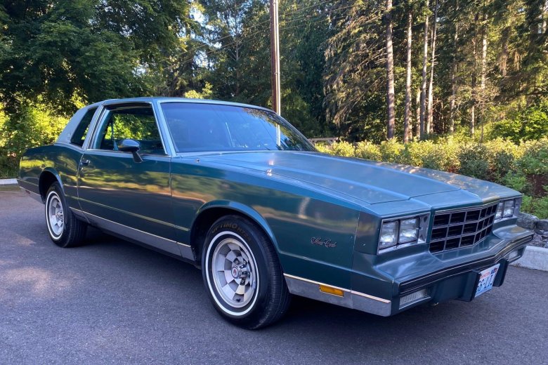 Chevrolet monte carlo 1982