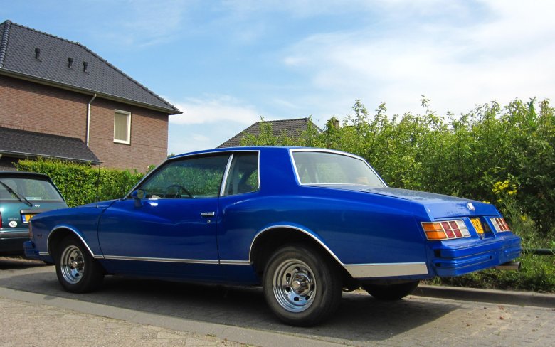 Chevrolet monte carlo 1989