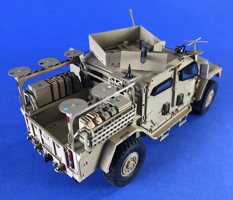 Бронеавтомобиль мастиф