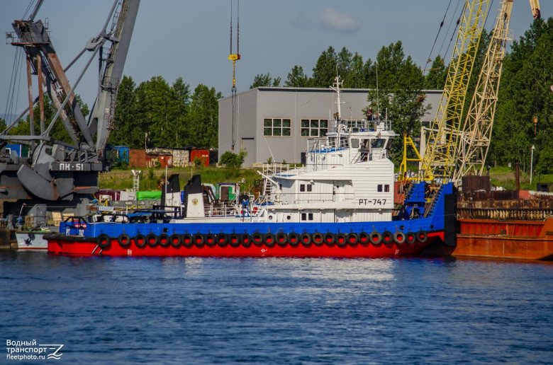 Речные буксиры и толкачи