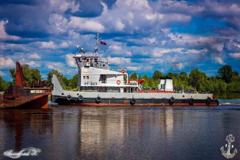 Речной буксир