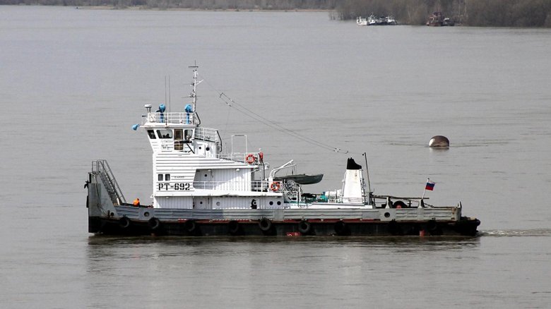 Речные буксиры и толкачи