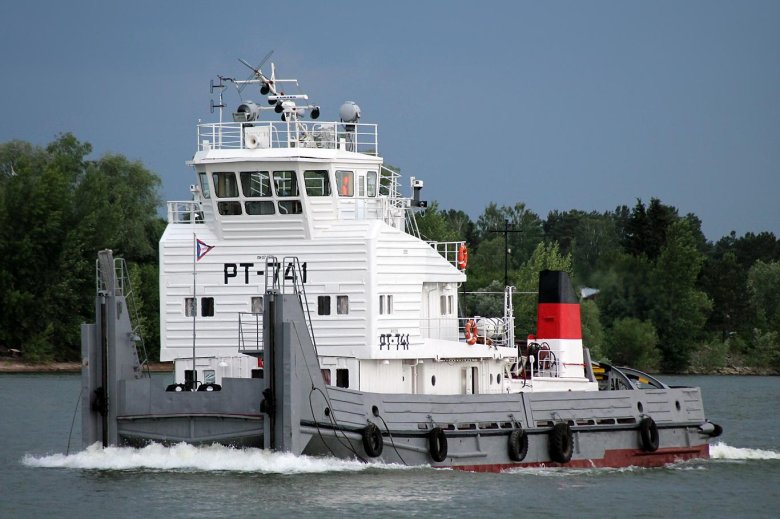 1741а буксир толкач