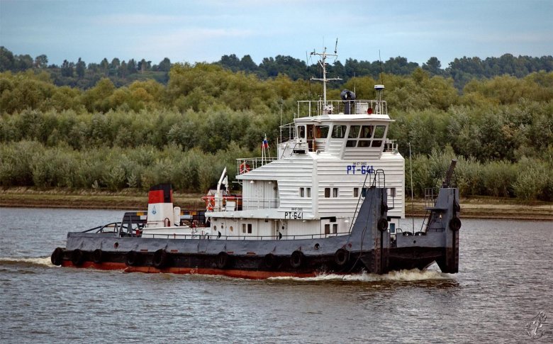 Буксир толкач речной