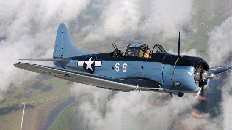 Дуглас даунтлесс