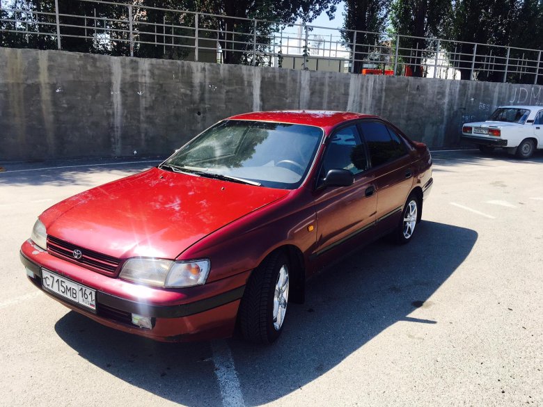 Toyota carina e 1992