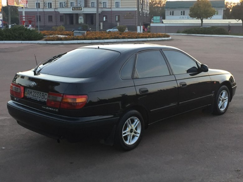 Toyota carina e 1996