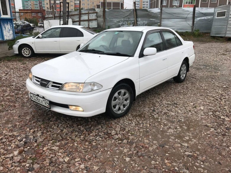 Toyota carina t210