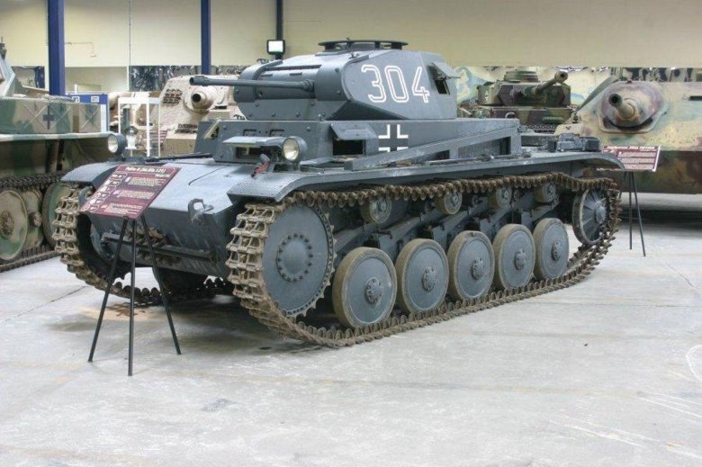 Panzer ii walk around