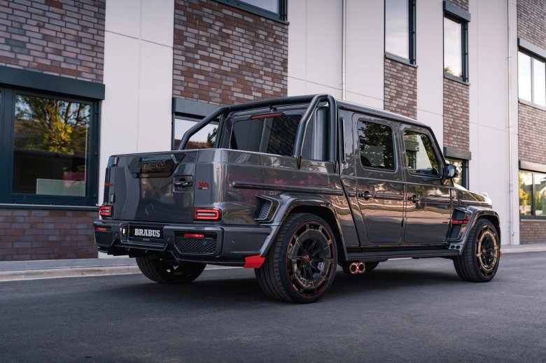 Brabus g 900 rocket edition