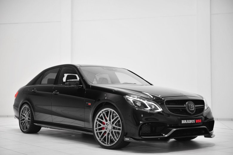 Mercedes-brabus 850 (w212)