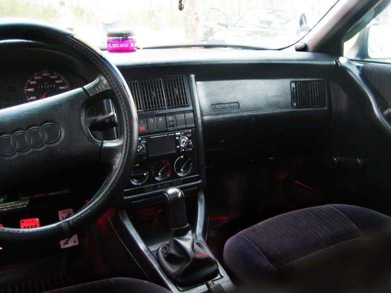 Ауди 80 салон автомат