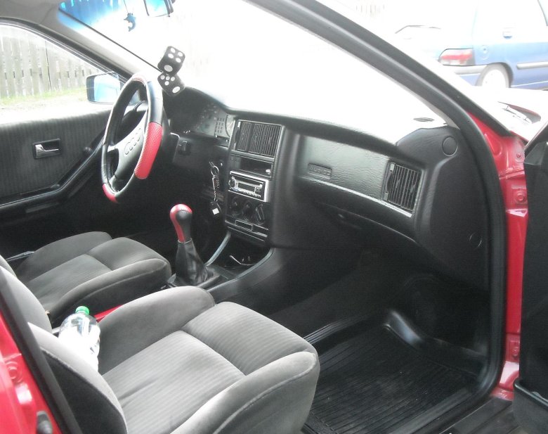 Ауди 80 б 4 салон