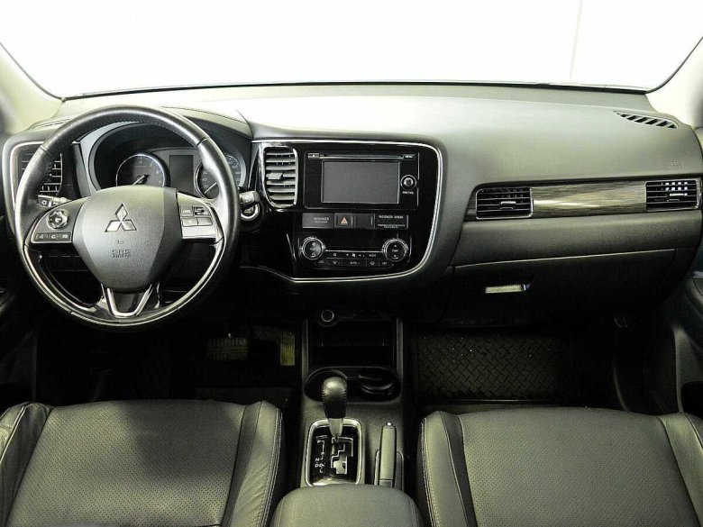 Митсубиси аутлендер 3 рестайлинг