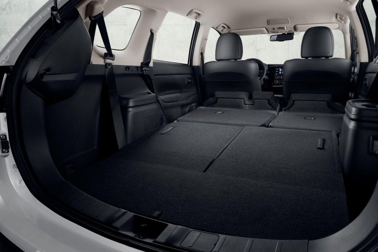 Аутлендер 7 местный