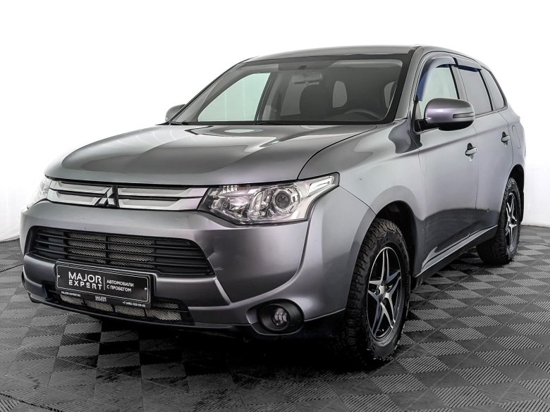 Mitsubishi outlander 2012
