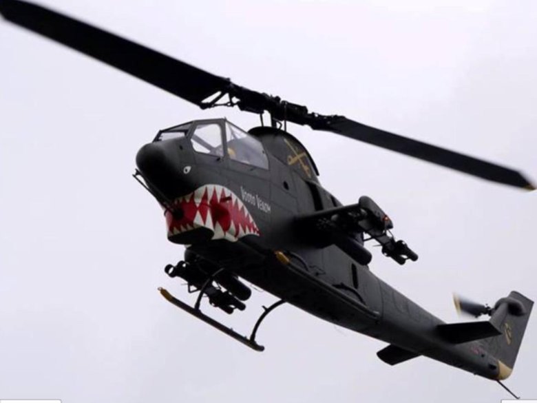 Bell ah-1 cobra вертолет