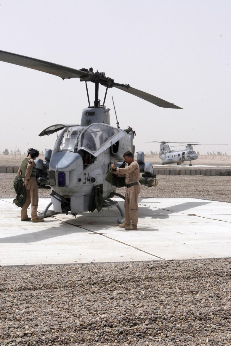 Кобра вертолет