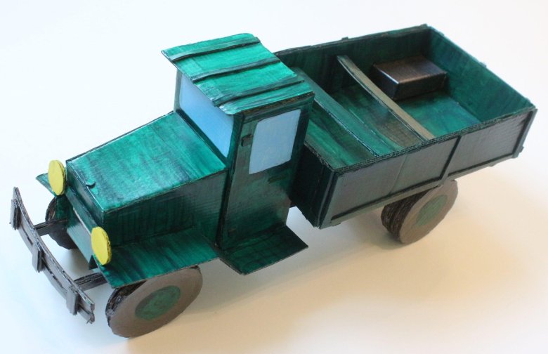 Военная машина поделка