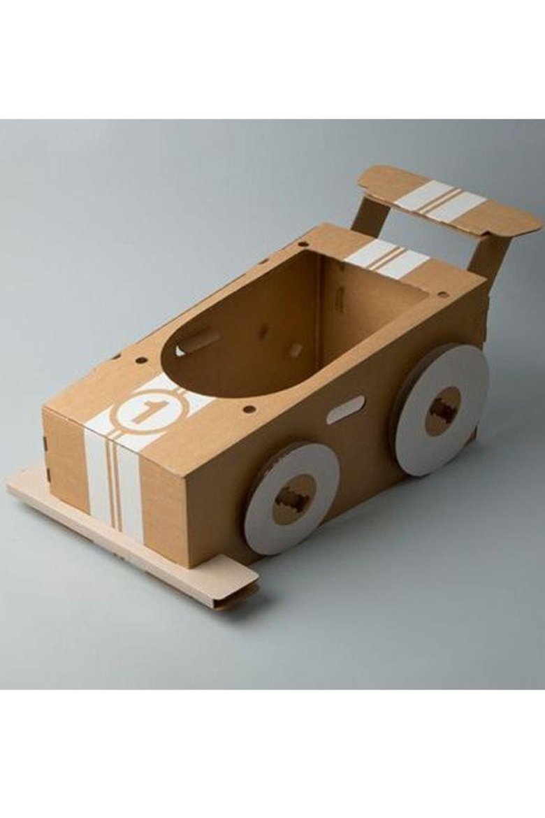 Машина из картонной коробки