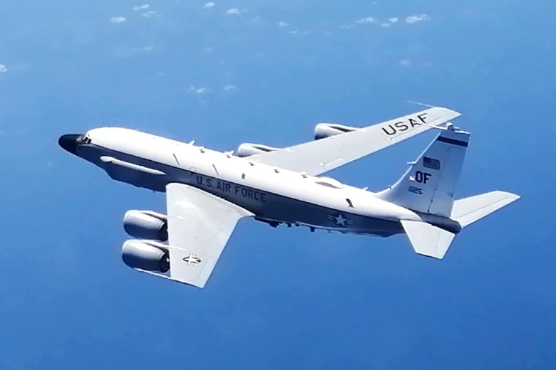 Самолет разведчик сша авакс