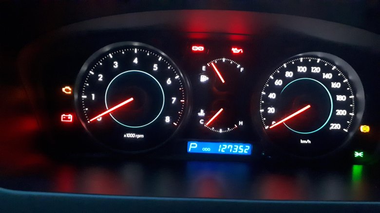 Chevrolet epica 2011 приборная панель