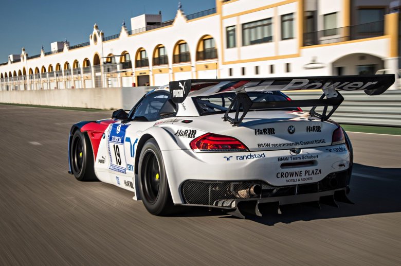 Bmw z4 gt3 2010