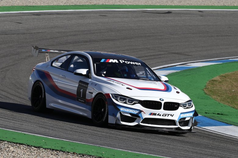 Bmw m4 gt3 rowe