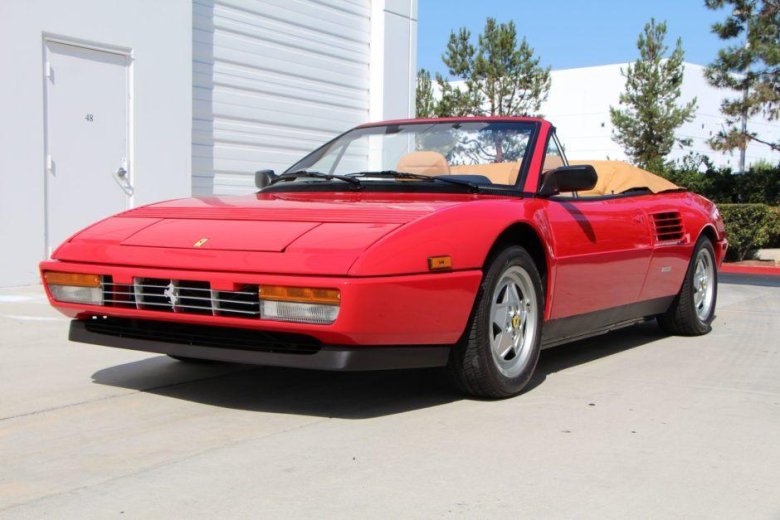 Ferrari mondial t